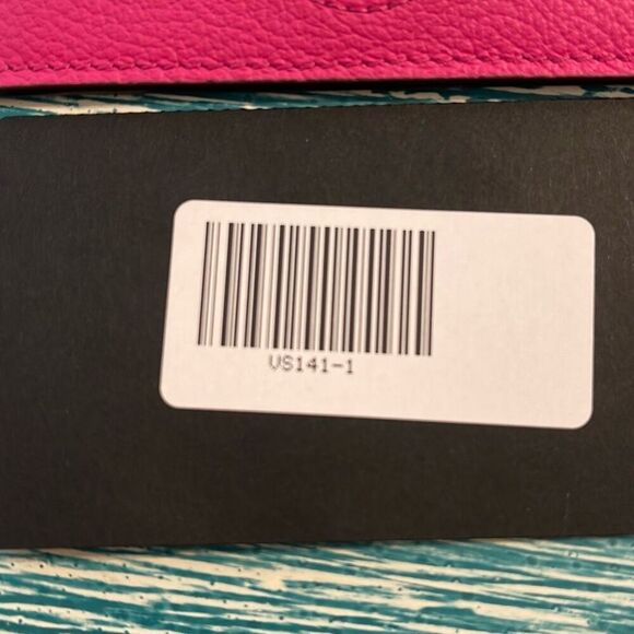 Versace Authentic Leather Medusa Card Holder - Picture 6 of 10